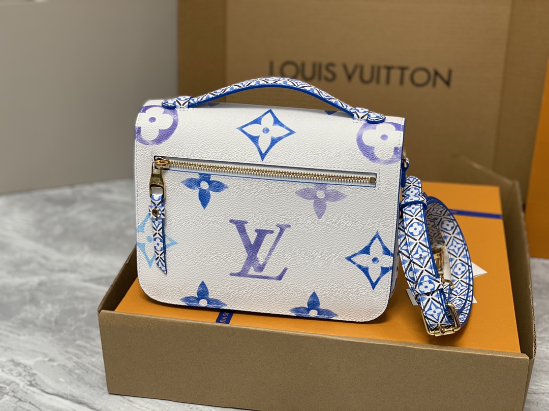 Louis Vuitton M23055 Pochette Metis MM Monogram coated canvas Blue