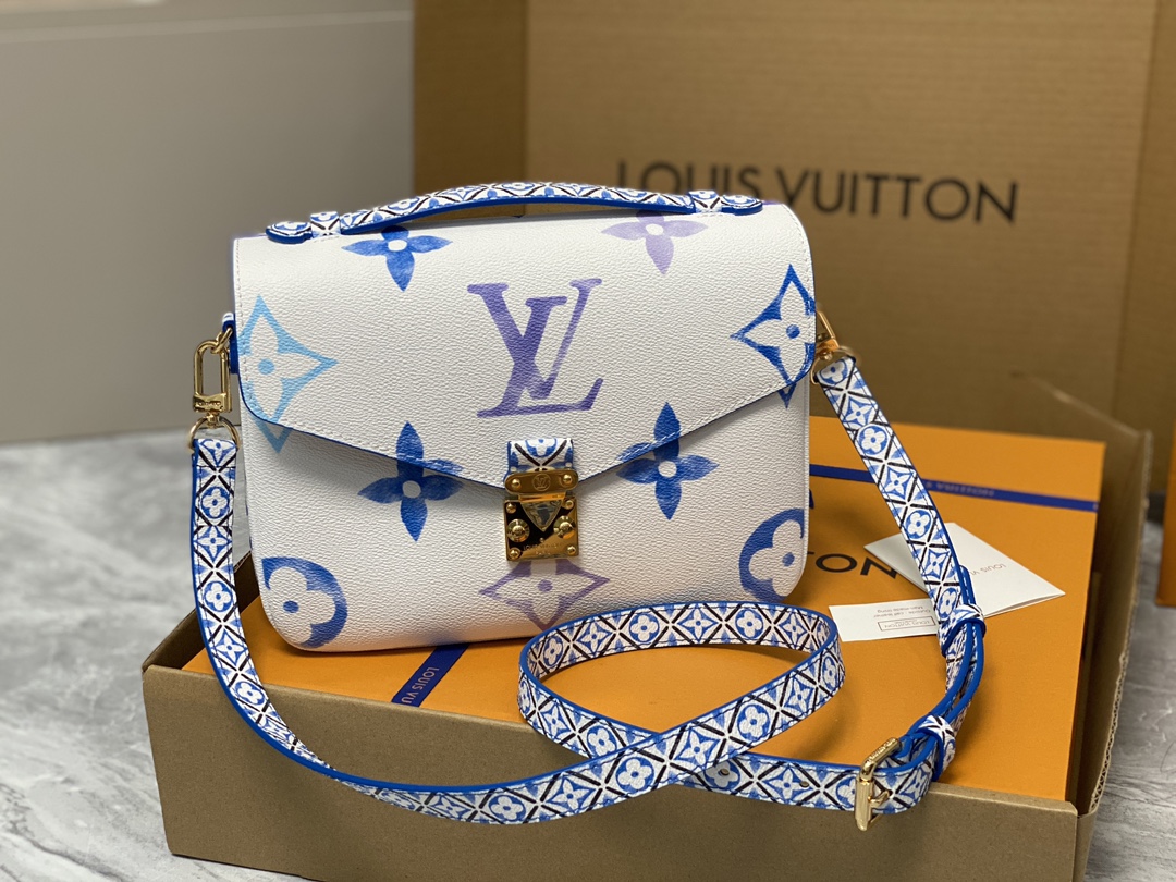 Louis Vuitton M23055 Pochette Metis MM Monogram coated canvas Blue