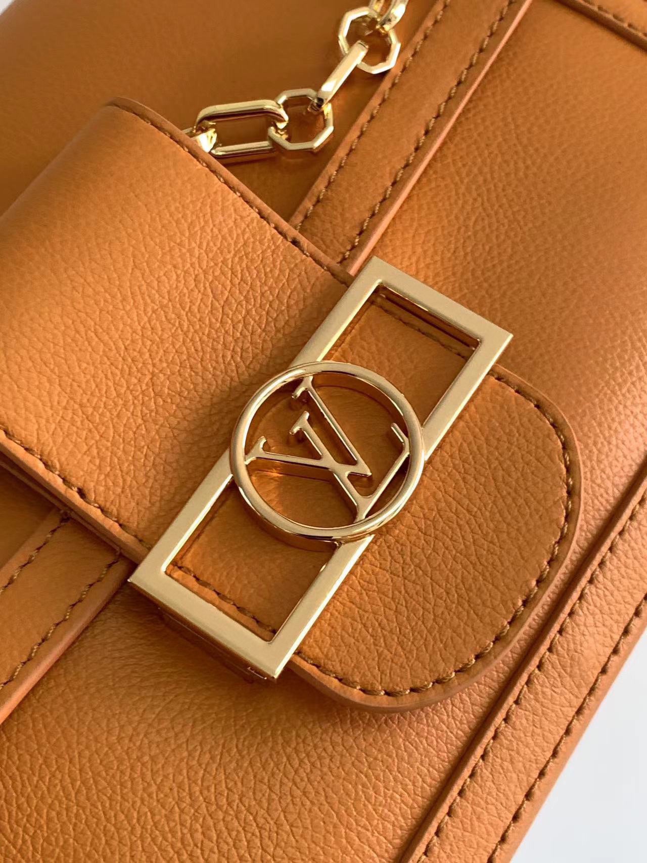 Louis Vuitton M25048 Dauphine Soft MM Calfskin Orange