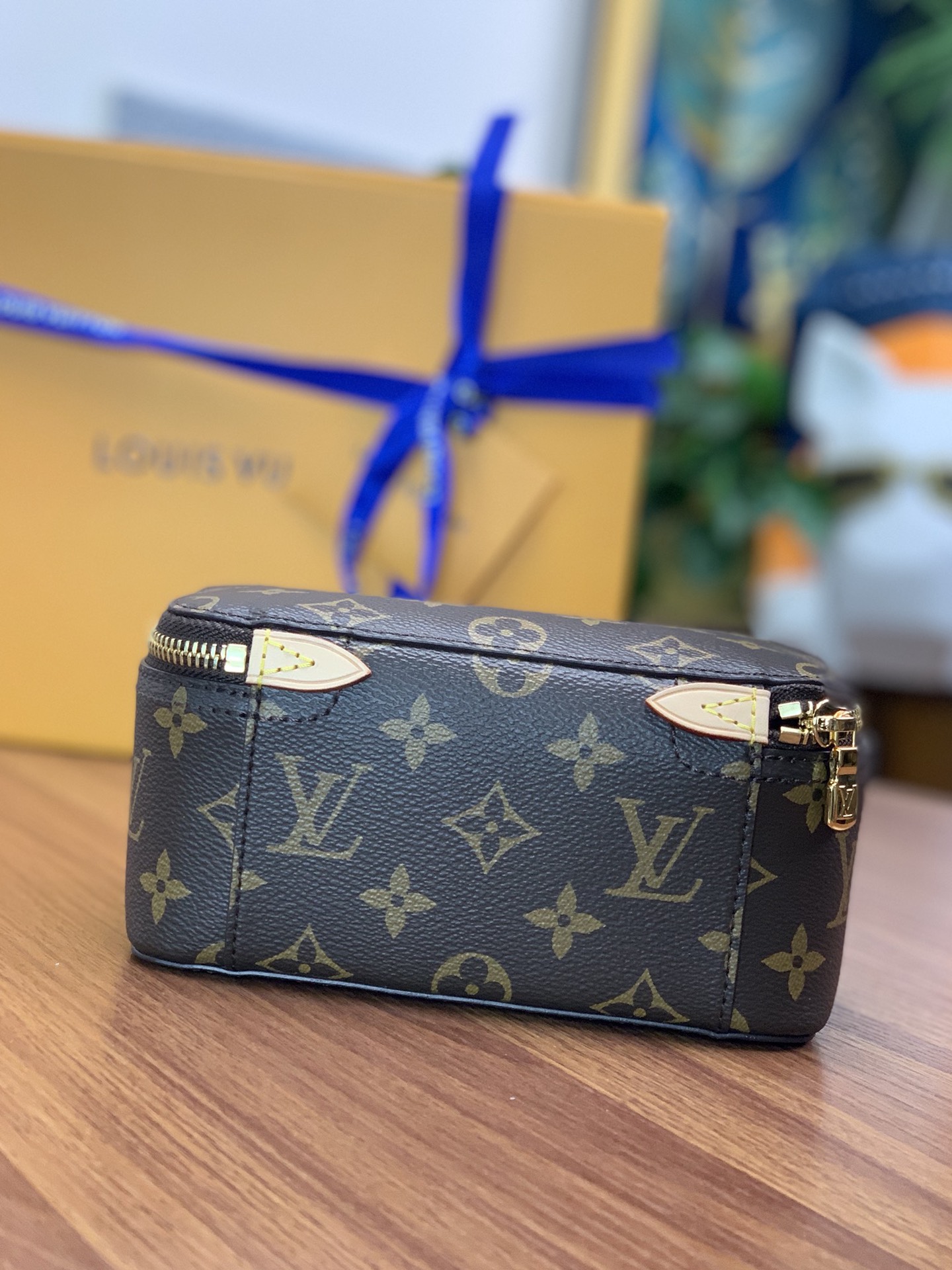 Louis Vuitton M43689 Packing Cube PM Monogram coated canvas exterior