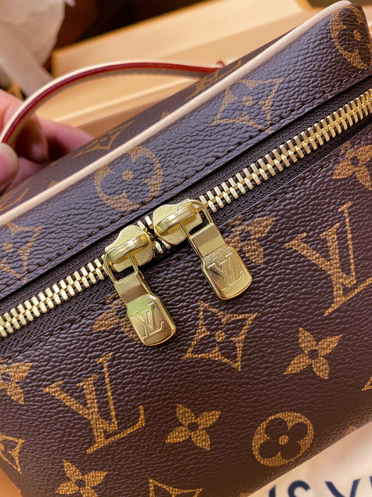 Louis Vuitton M44495 Nice Mini Beauty Case and Monogram Reverse Coated Canvas