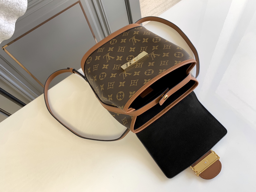 Louis Vuitton M45142 Dauphine Backpack PM Monogram Reverse