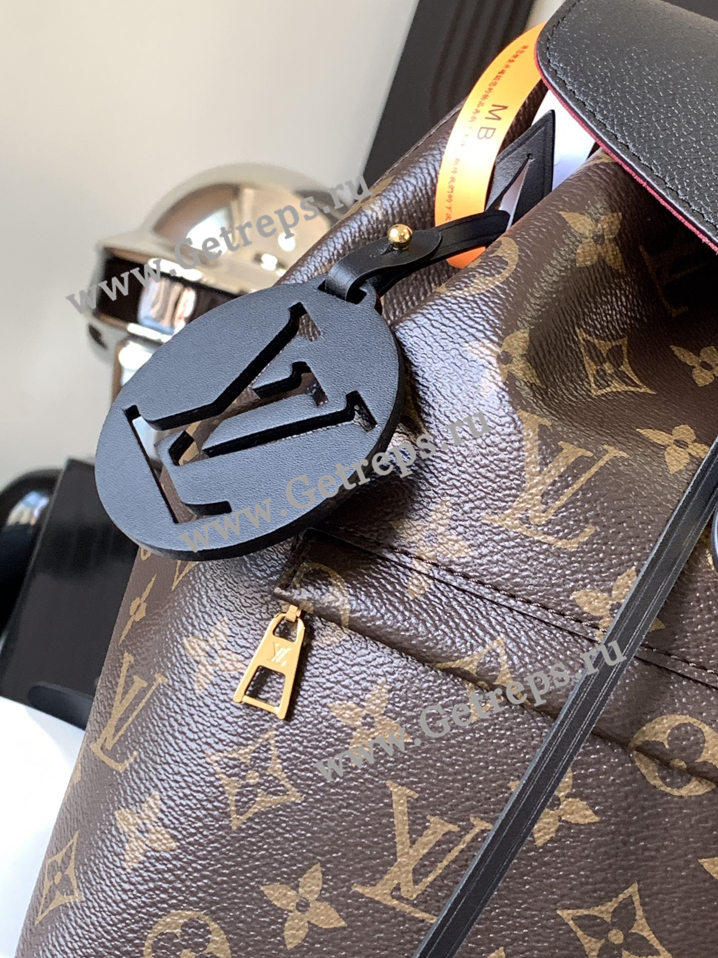 Louis Vuitton M45515 Montsouris PM Monogram Canvas 