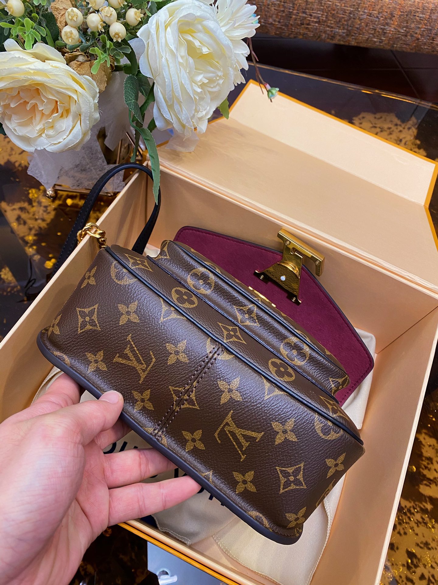 Louis Vuitton M45592 Passy handbag in Monogram canvas