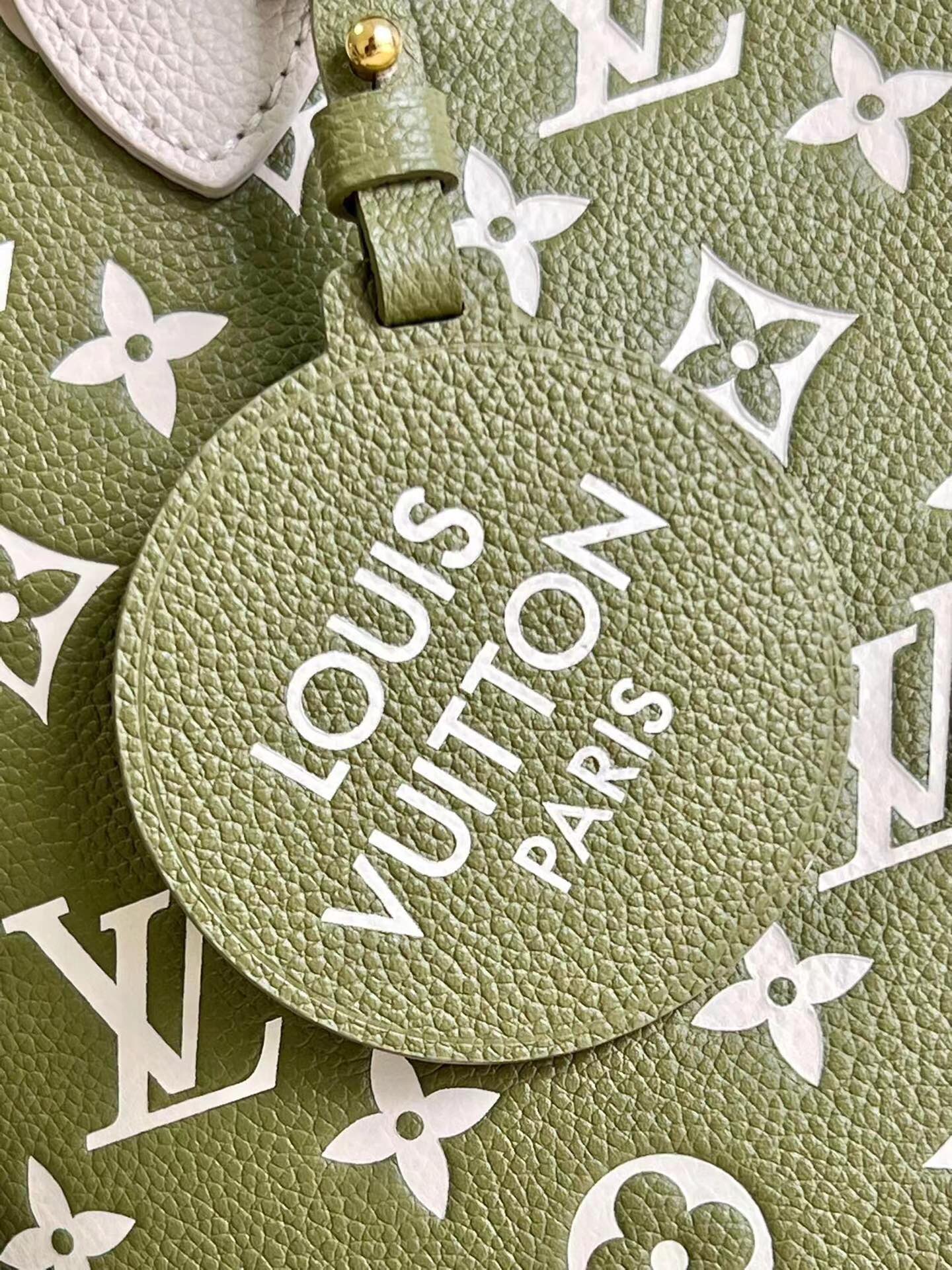 Louis Vuitton M46103 Neverfull MM Printed and Embossed Grained Cowhide Leather Khaki Green-Beige-Cream