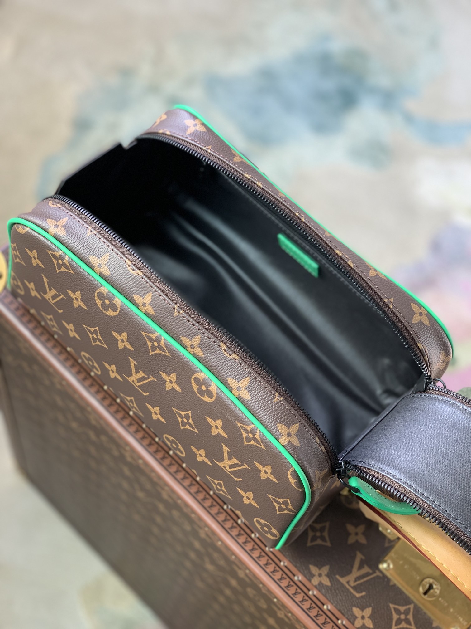 Louis Vuitton M46253 Dopp Kit Toilet Pouch Monogram Macassar coated canvas and Minty Green cowhide leather