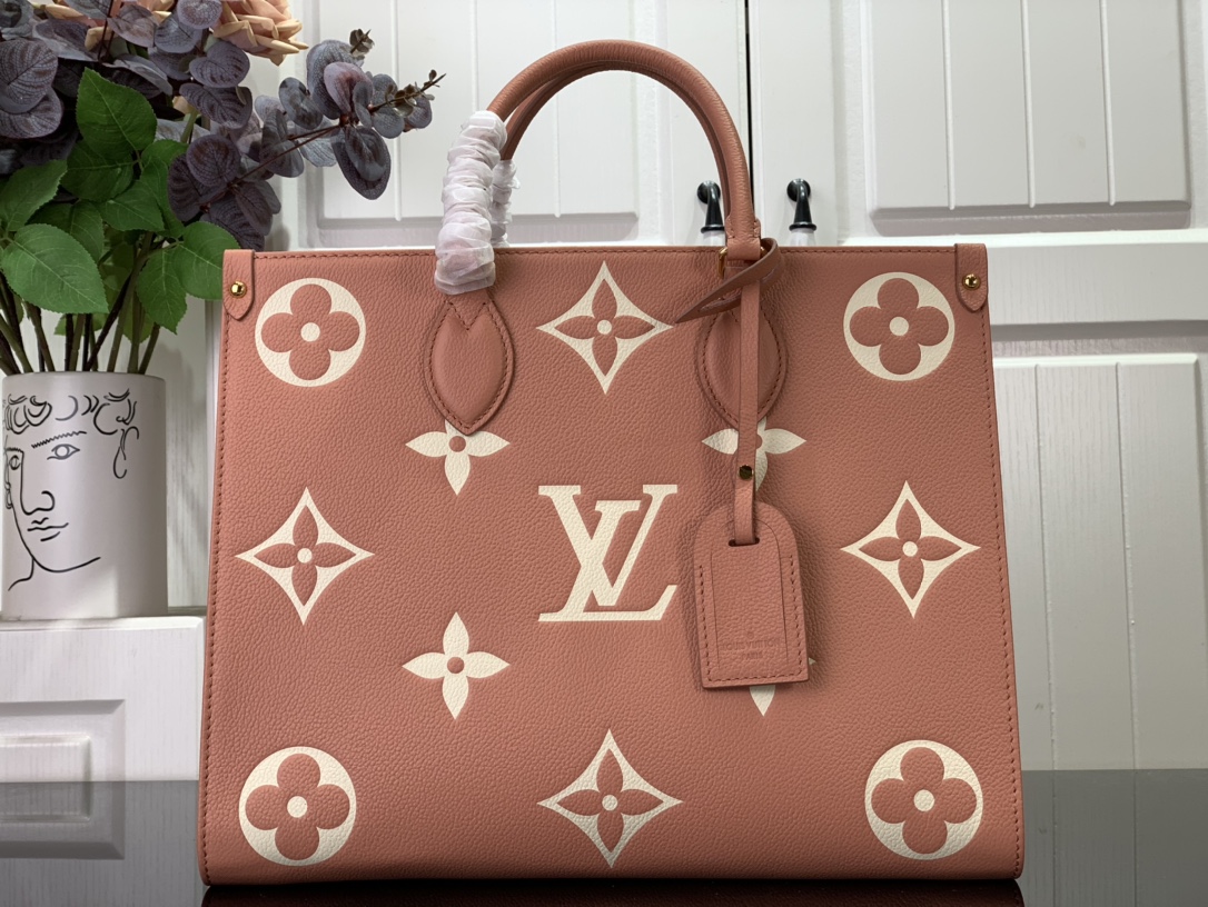 Louis Vuitton M46286 OnTheGo MM Embossed Grained Cowhide Leather Pink
