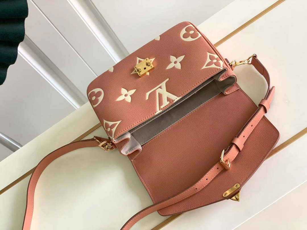 Louis Vuitton M46302 Pochette Metis Embossed Grained cowhide Leather Trianon Pink and Cream