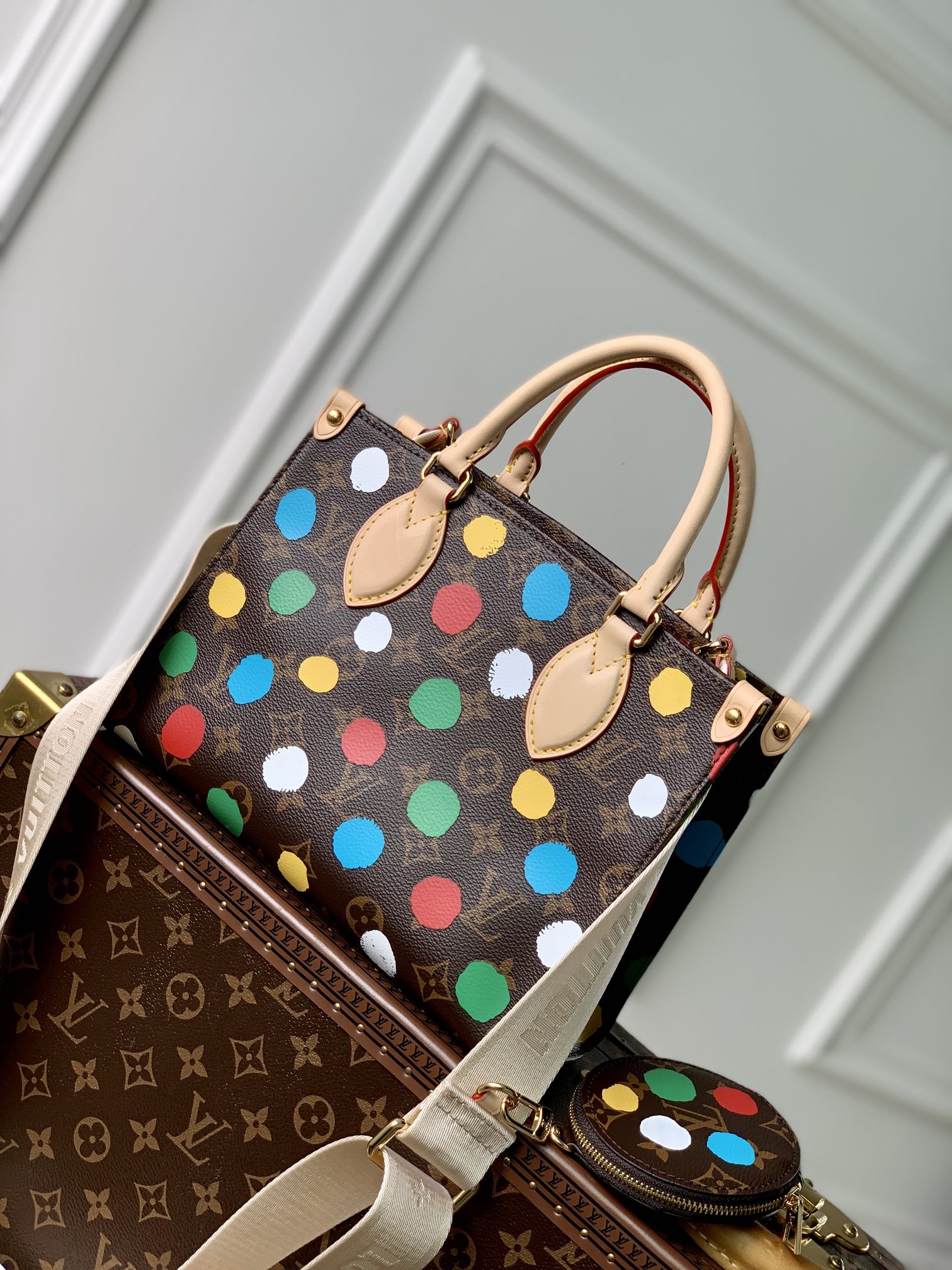 Louis Vuitton M46380 LV X YK ONTHEGO PM Monogram Coated Canvas with 3D Painted Dots Print