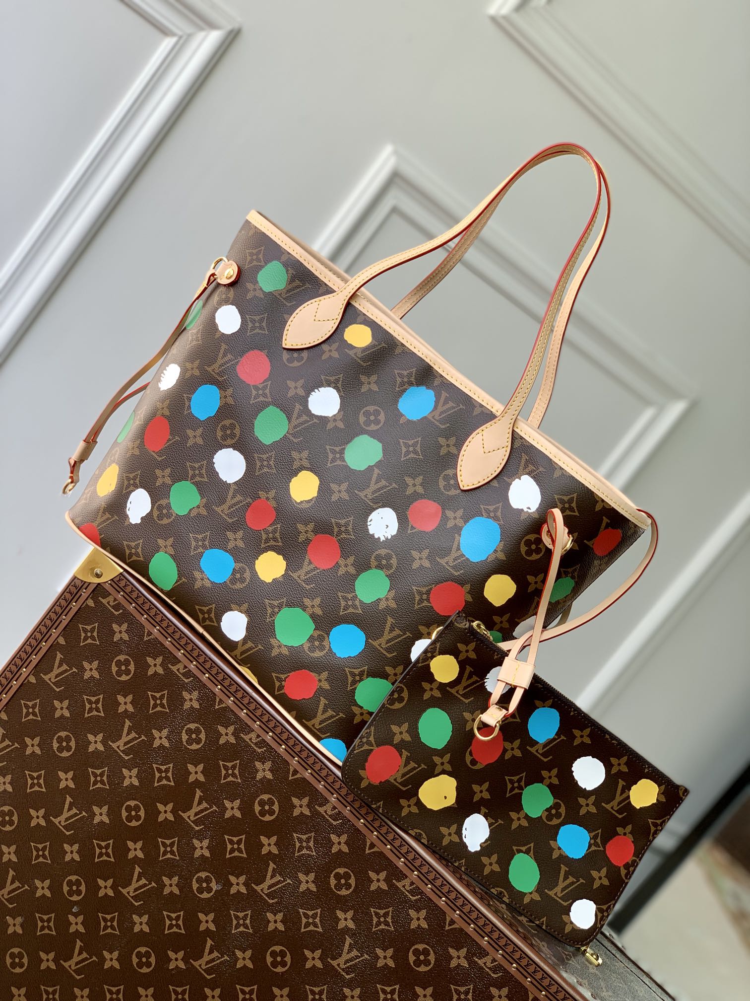 Louis Vuitton M46381 Neverfull MM Monogram Coated Canvas with 3D Painted Dots Print