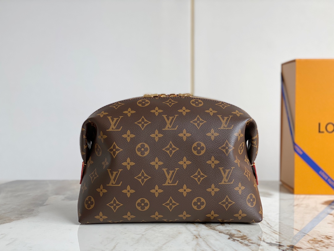 Louis Vuitton M46458 Cosmetic Pouch GM Monogram Coated Canvas