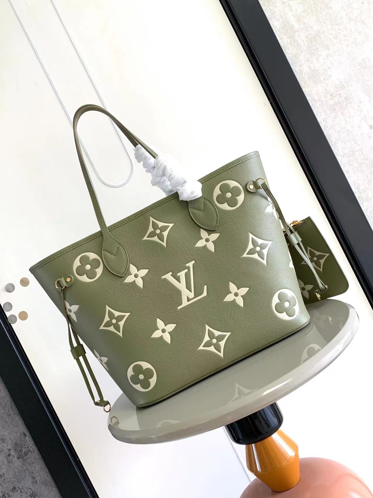 Louis Vuitton M46599 Neverfull MM Embossed Grained Cowhide Leather Green