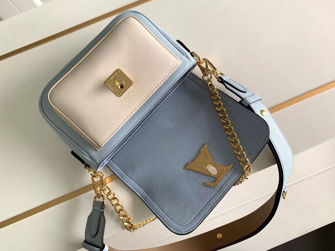 Louis Vuitton M58554 Lockme Tender Cross-body Bag Blue