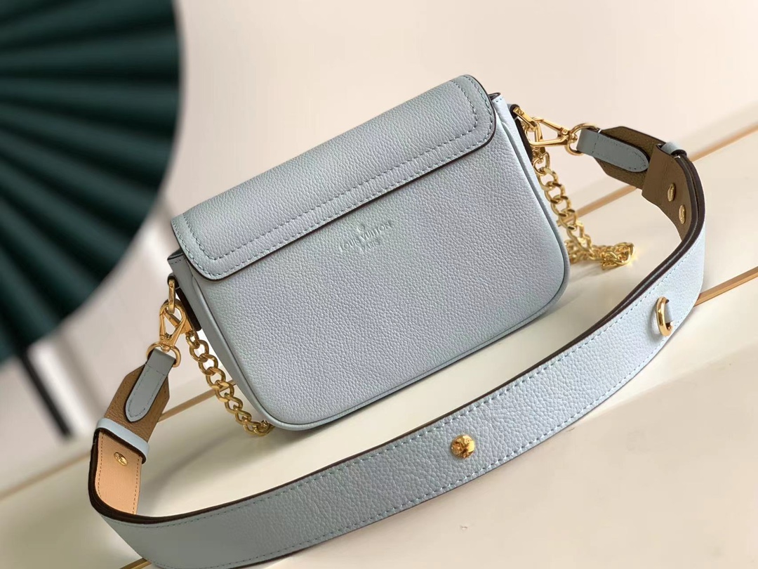 Louis Vuitton M58554 Lockme Tender Cross-body Bag Blue