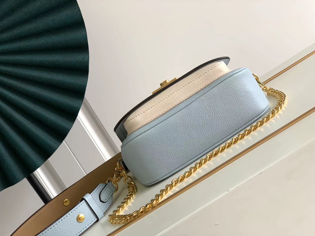 Louis Vuitton M58554 Lockme Tender Cross-body Bag Blue