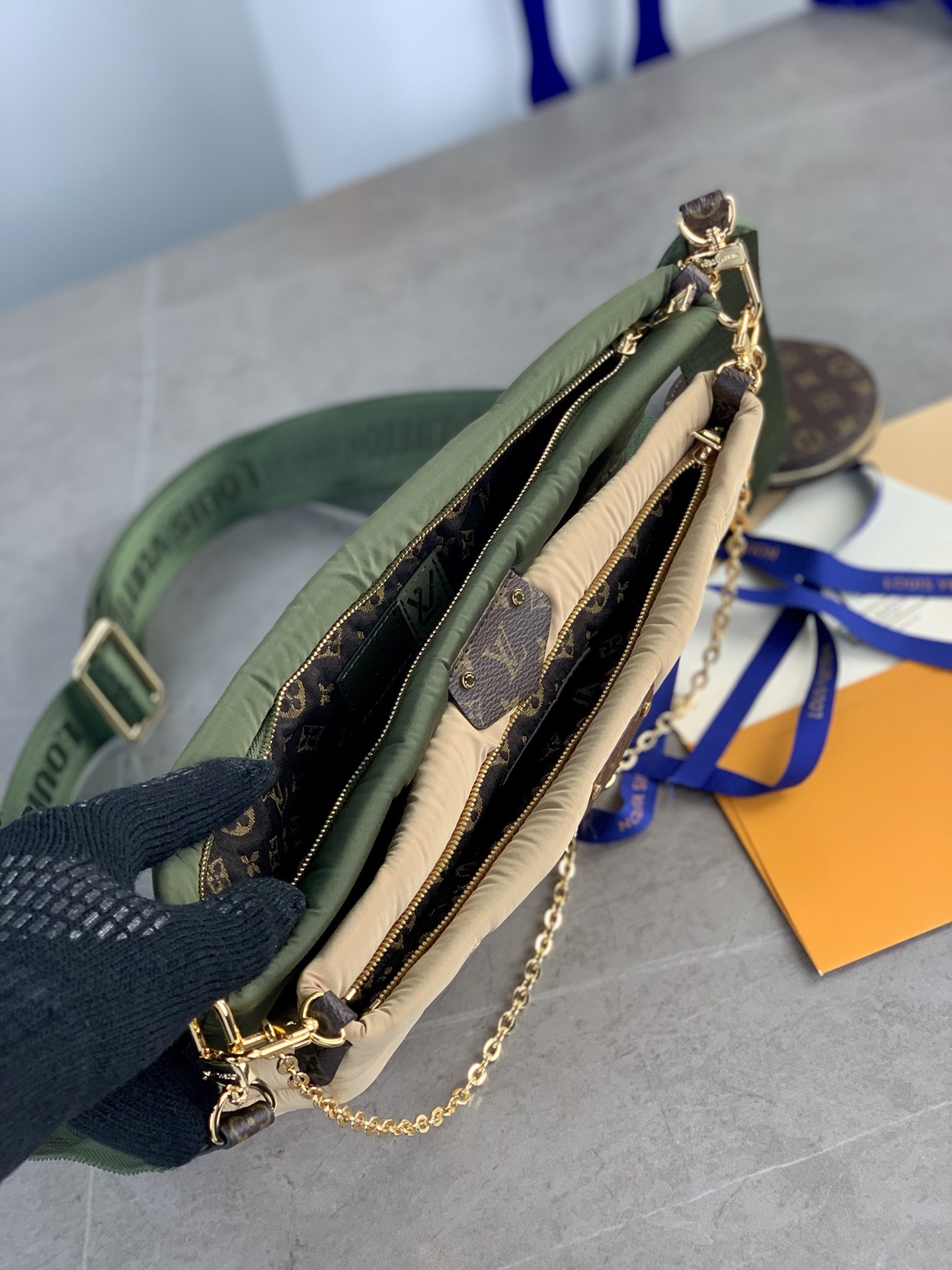 Louis Vuitton M58977 Maxi Multi-Pochette Accessoires Nylon Black Green