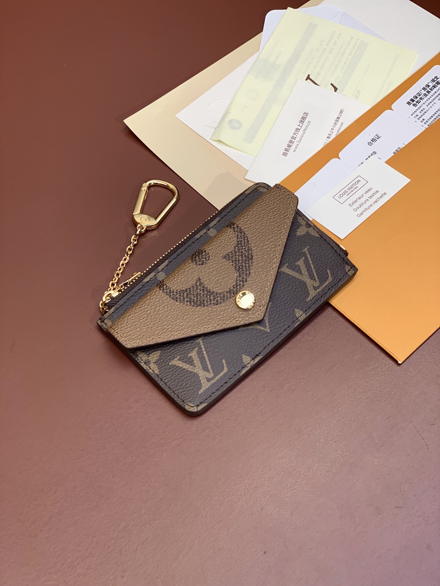 Louis Vuitton M69431 Wallet