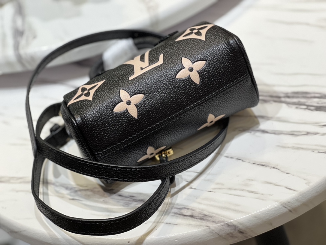 Louis Vuitton M81456 Nano Speedy Black Leather