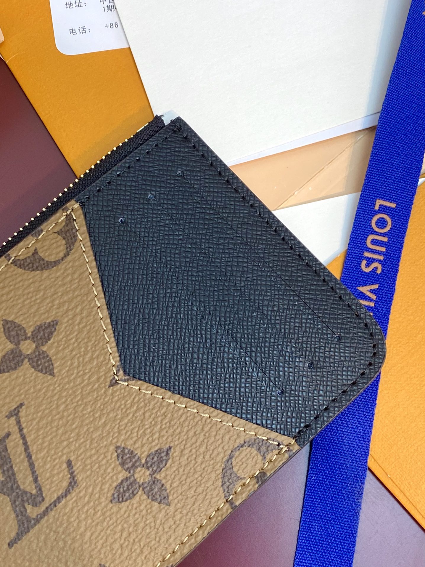 Louis Vuitton M81880 Wallet