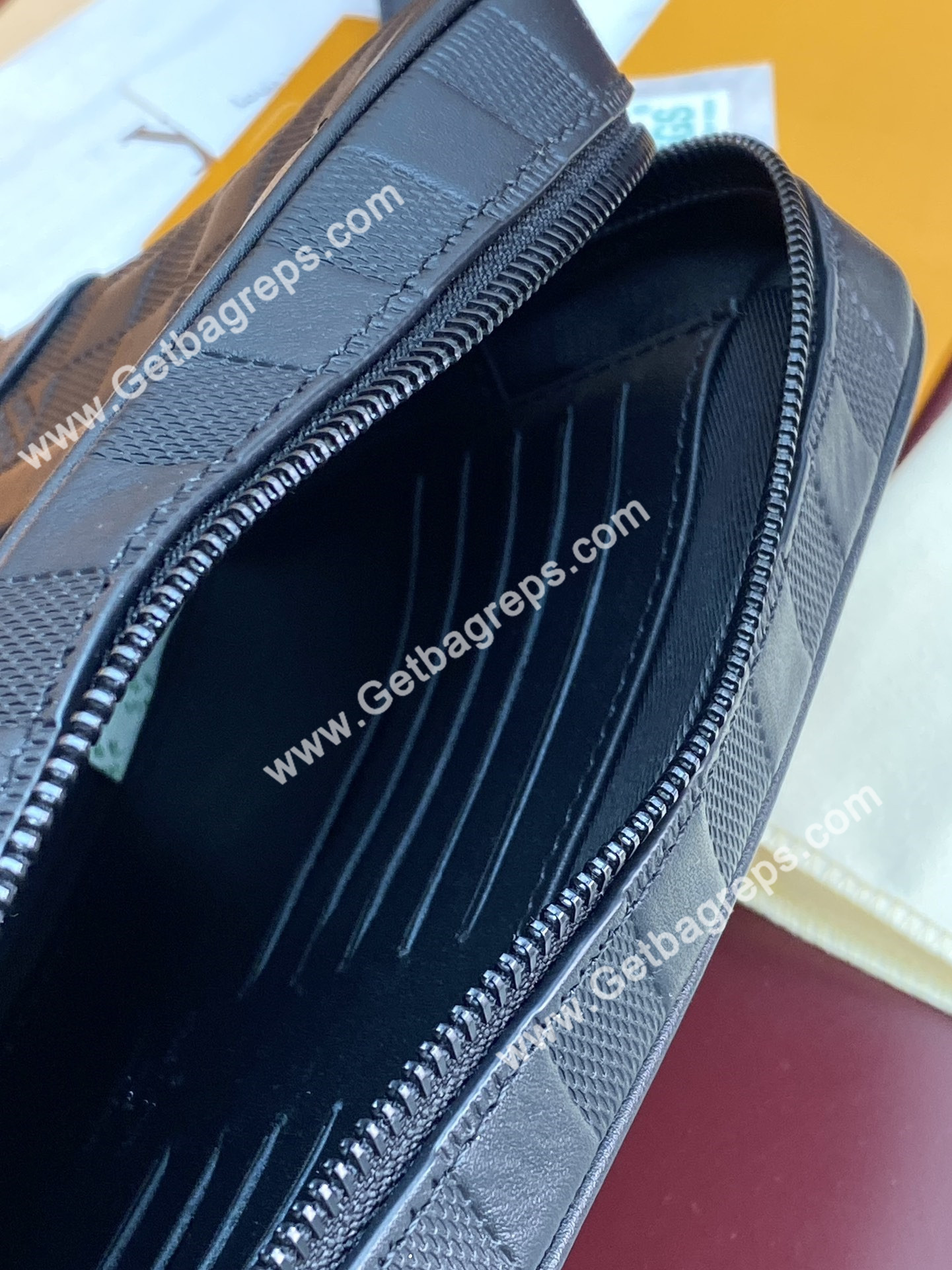 Louis Vuitton M82076 Pochette Kasai-02