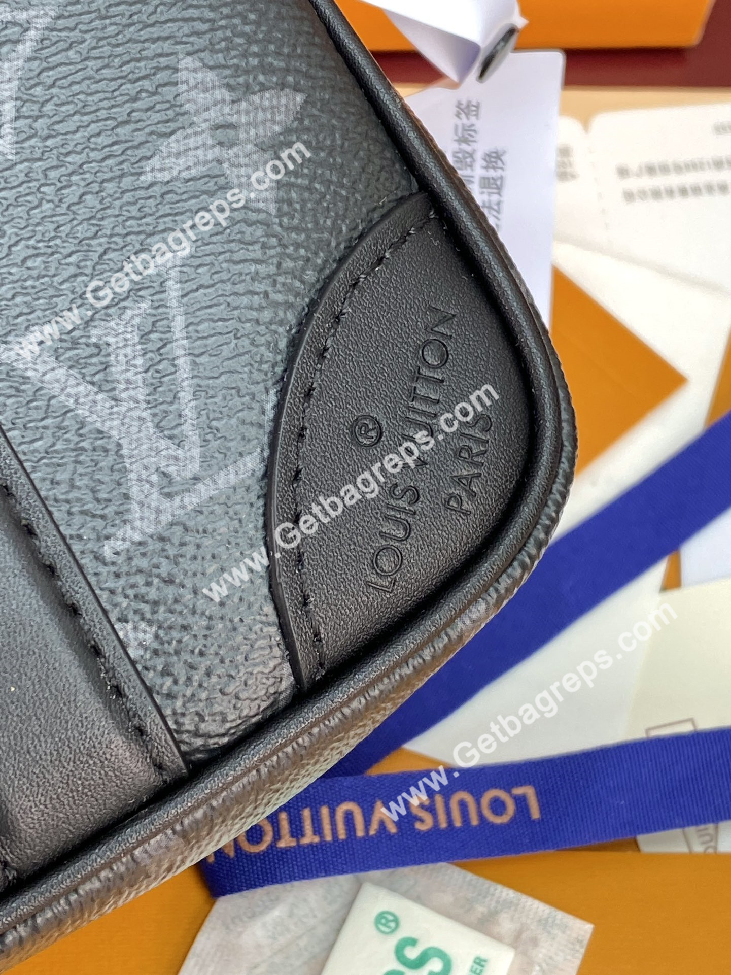 Louis Vuitton M82076 Pochette Kasai-05