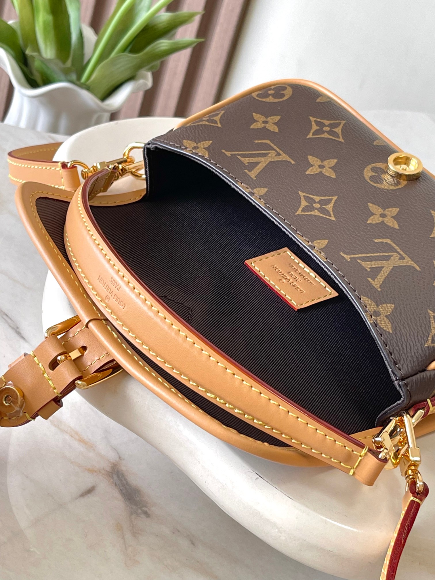 Louis Vuitton M83298 Nano Diane Monogram coated canvas