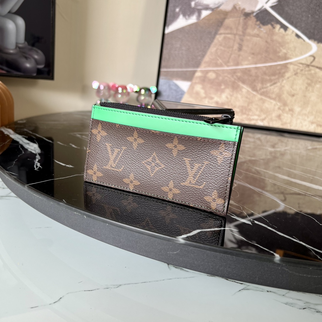 Louis Vuitton Mens Coin Card Holder  Monogram Macassar Coated Canvas and Green Cowhide Leather M81627