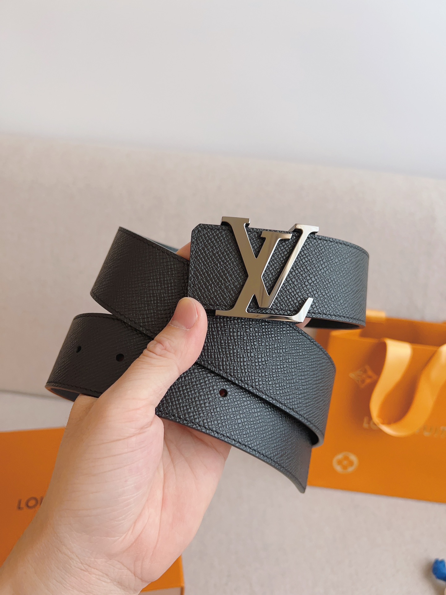 Louis Vuitton Mens Leather Belt Width 4.0cm 203