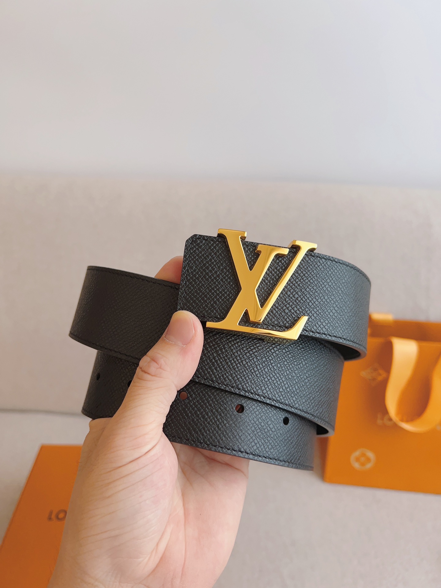 Louis Vuitton Mens Leather Belt Width 4.0cm 204