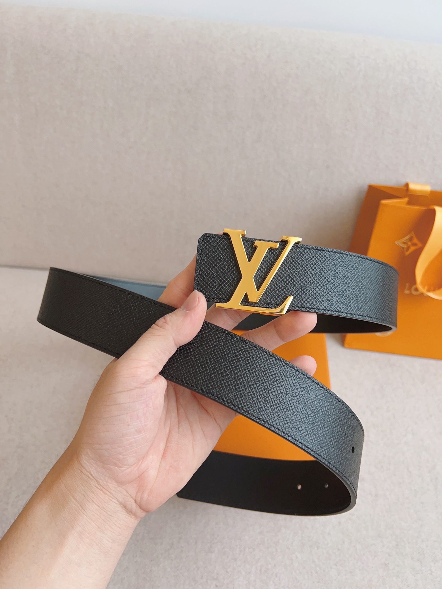 Louis Vuitton Mens Leather Belt Width 4.0cm 204