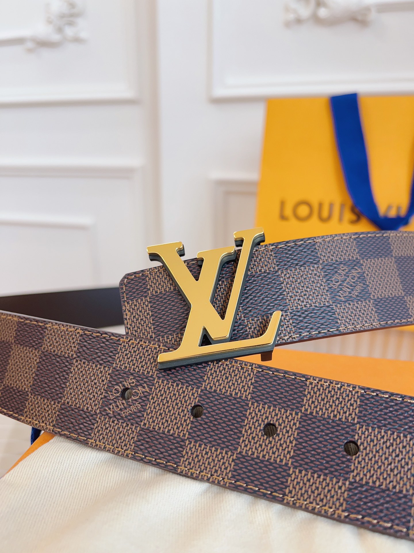 Louis Vuitton Mens Leather Belt Width 4cm 185