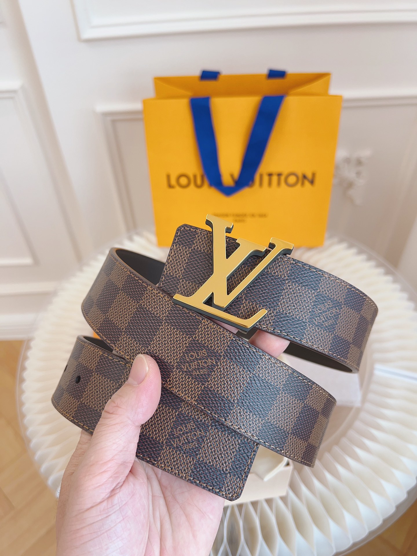 Louis Vuitton Mens Leather Belt Width 4cm 185