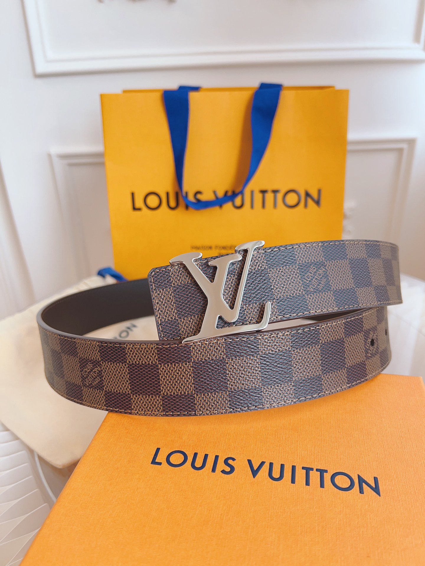 Louis Vuitton Mens Leather Belt Width 4cm 191