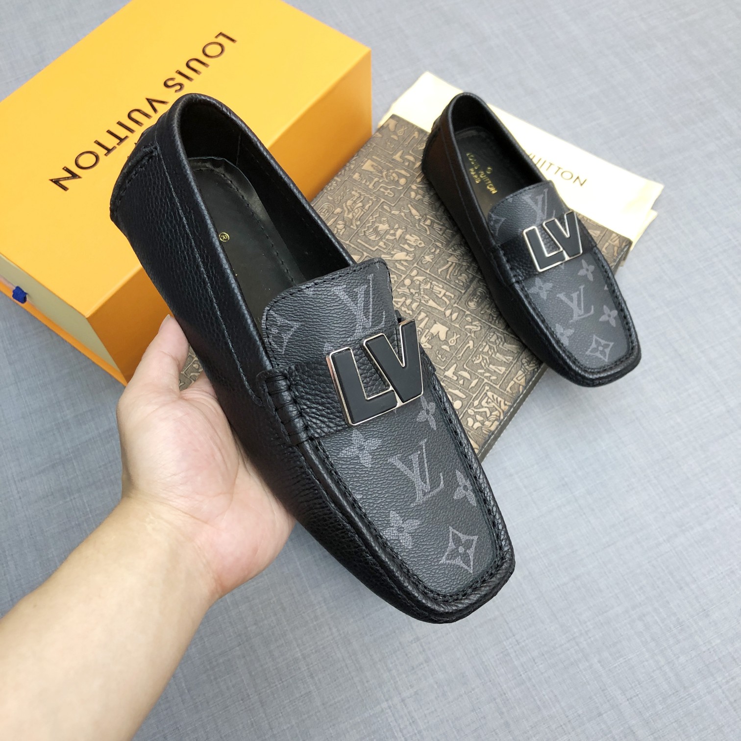 Louis Vuitton Mens Loafers Shoes-005038-45