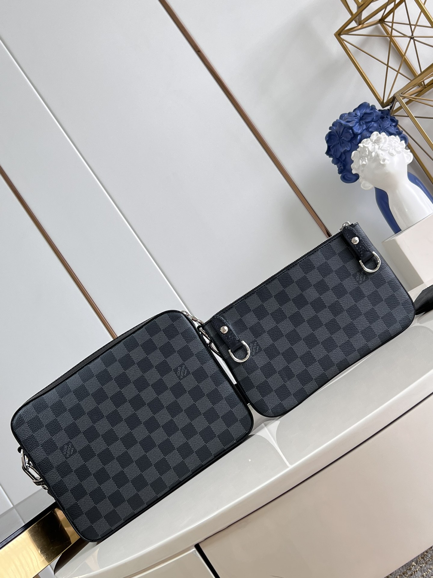 Louis Vuitton N40519 Trio Messenger Damier Graphite coated canvas