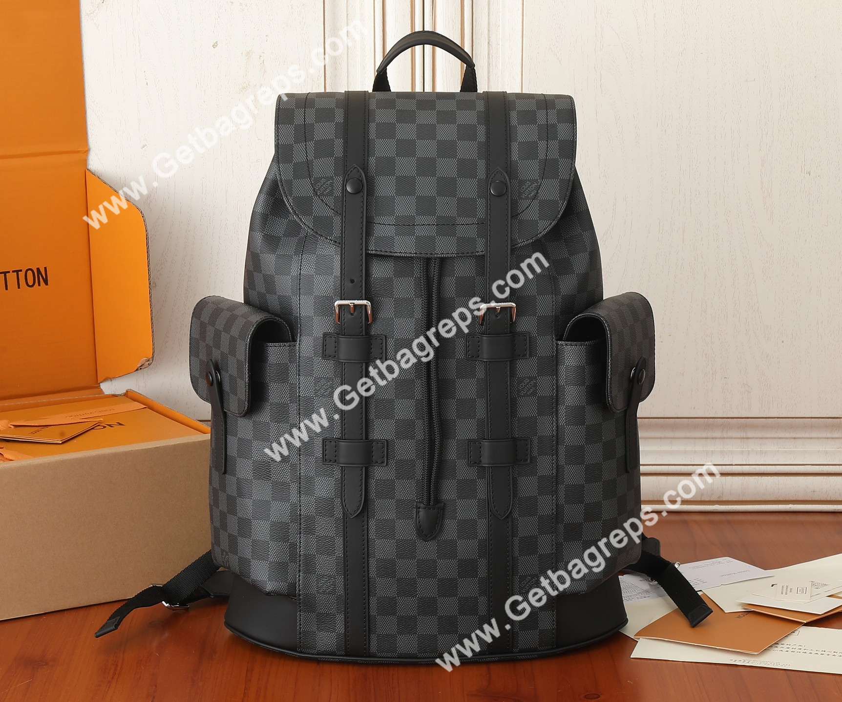 Louis Vuitton N41379 Christopher MM Backpack 