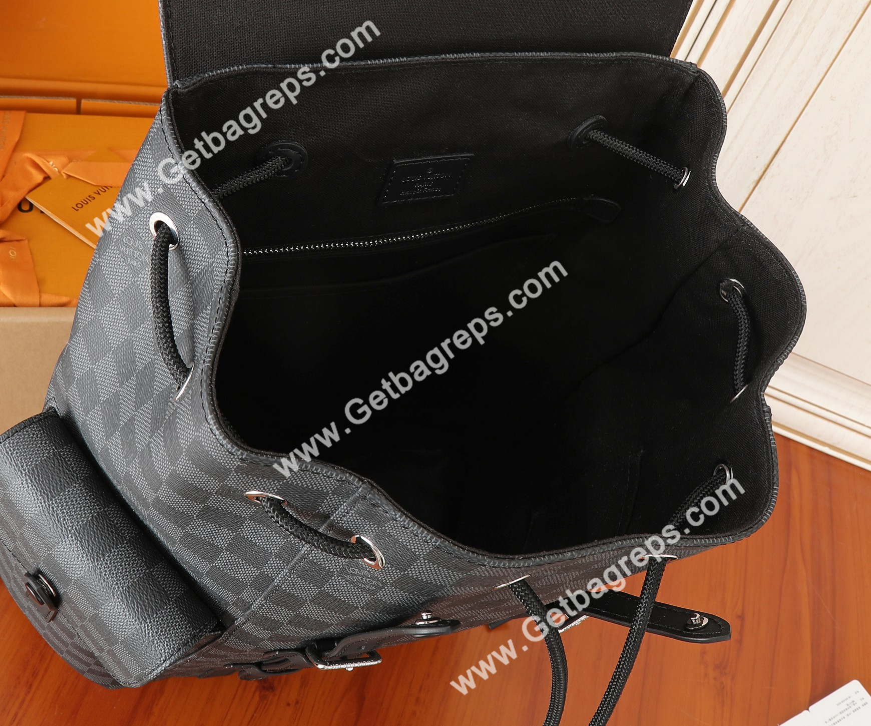 Louis Vuitton N41379 Christopher MM Backpack 