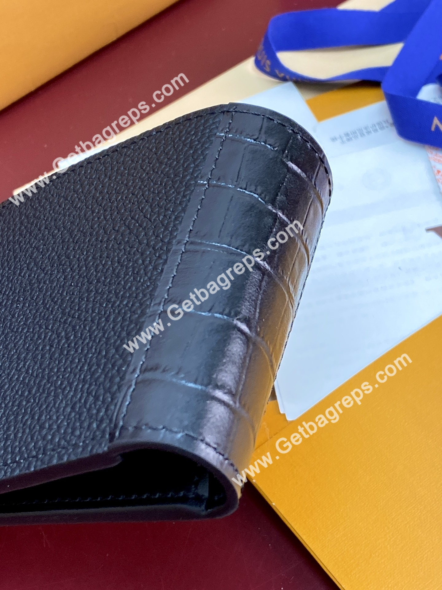 Louis Vuitton N88115 Wallet Black-1