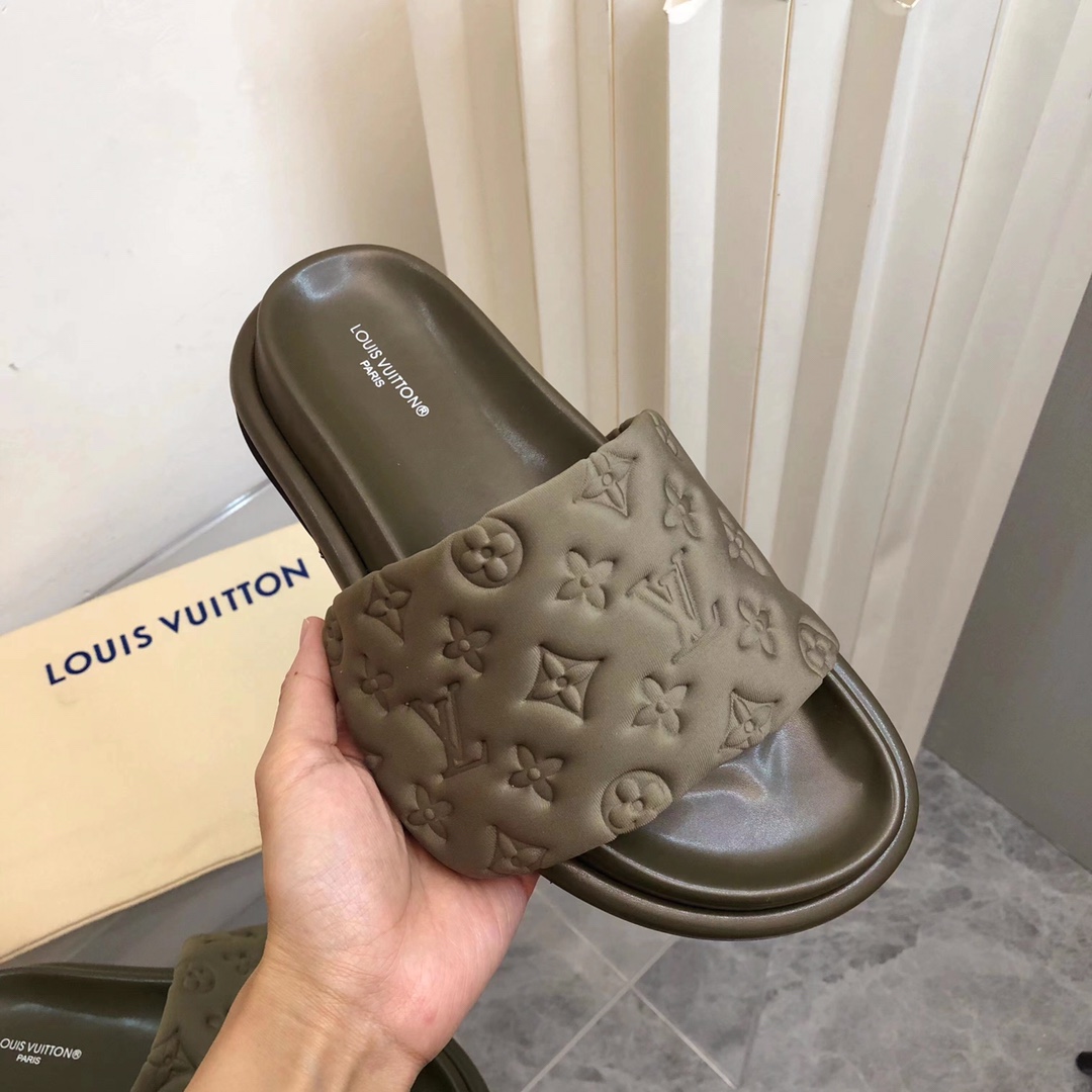 Louis Vuitton Pool Pillow Flat Comfort Mule-0006 35-44