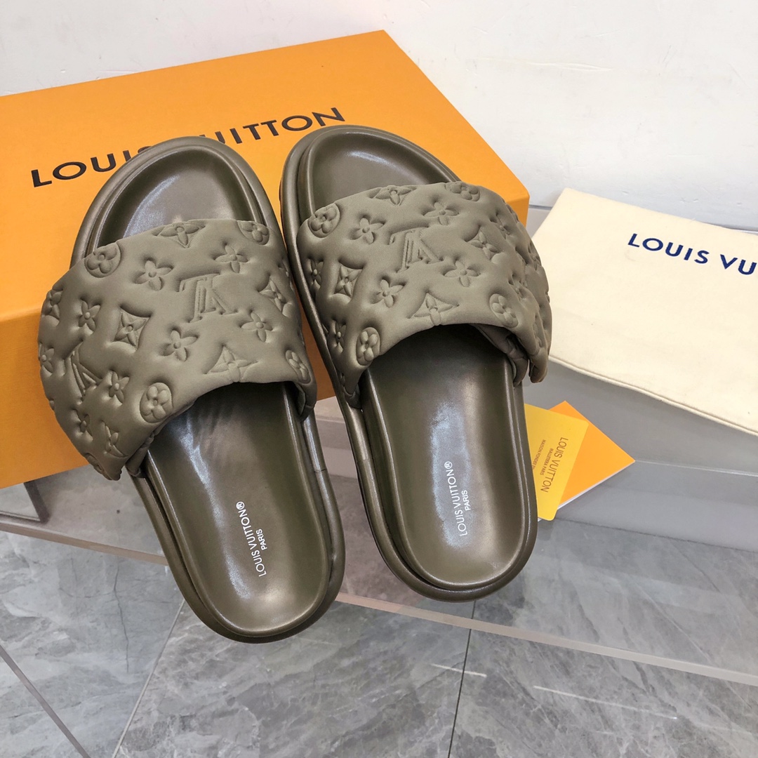 Louis Vuitton Pool Pillow Flat Comfort Mule-0006 35-44