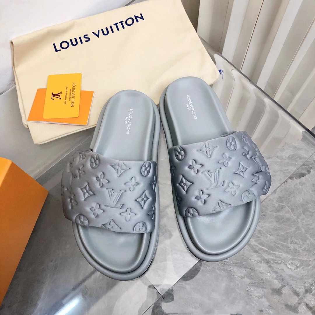 Louis Vuitton Pool Pillow Flat Comfort Mule-0009 35-44