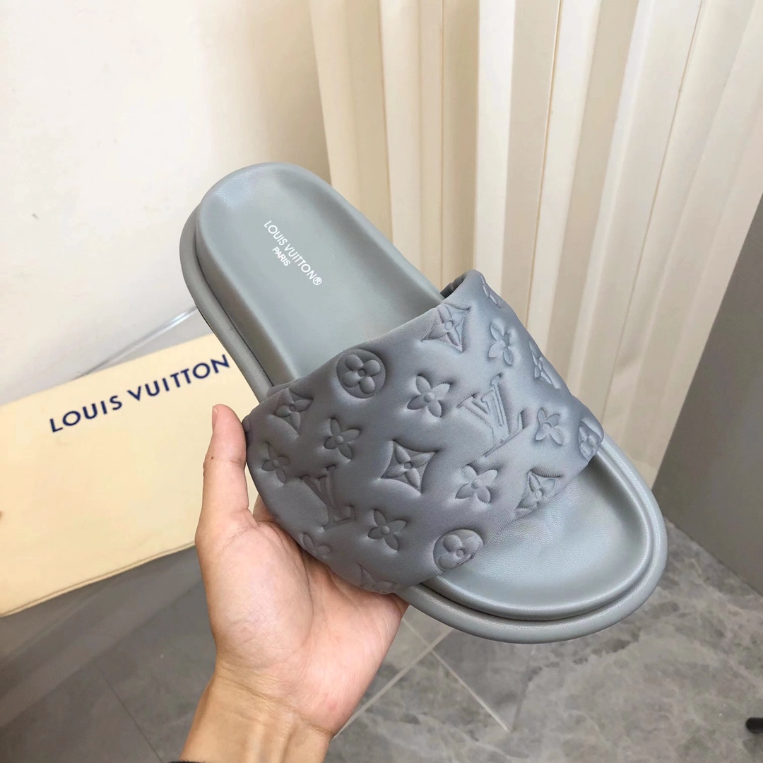 Louis Vuitton Pool Pillow Flat Comfort Mule-0009 35-44