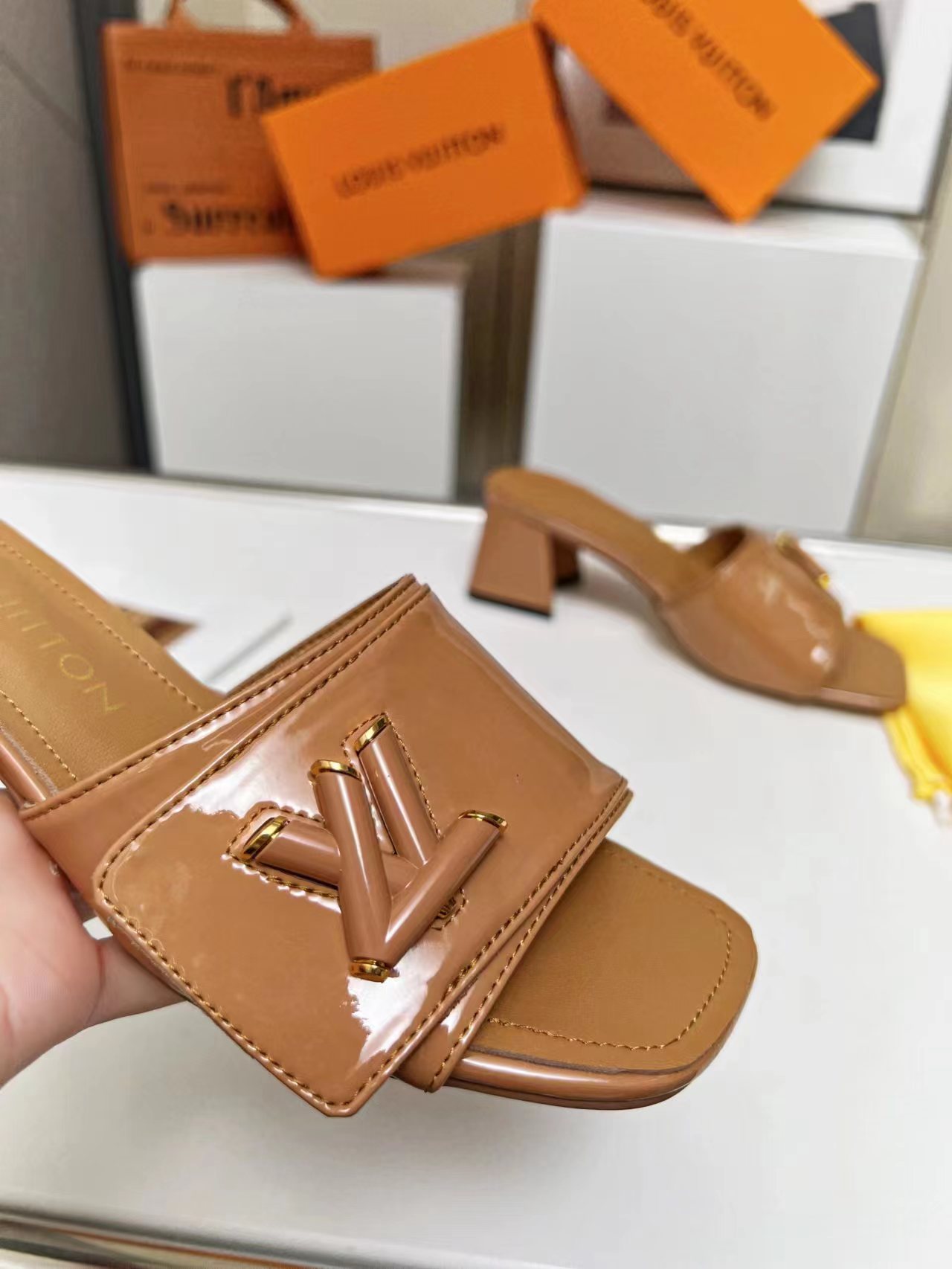 Louis Vuitton Shake Mule-0001 35-42