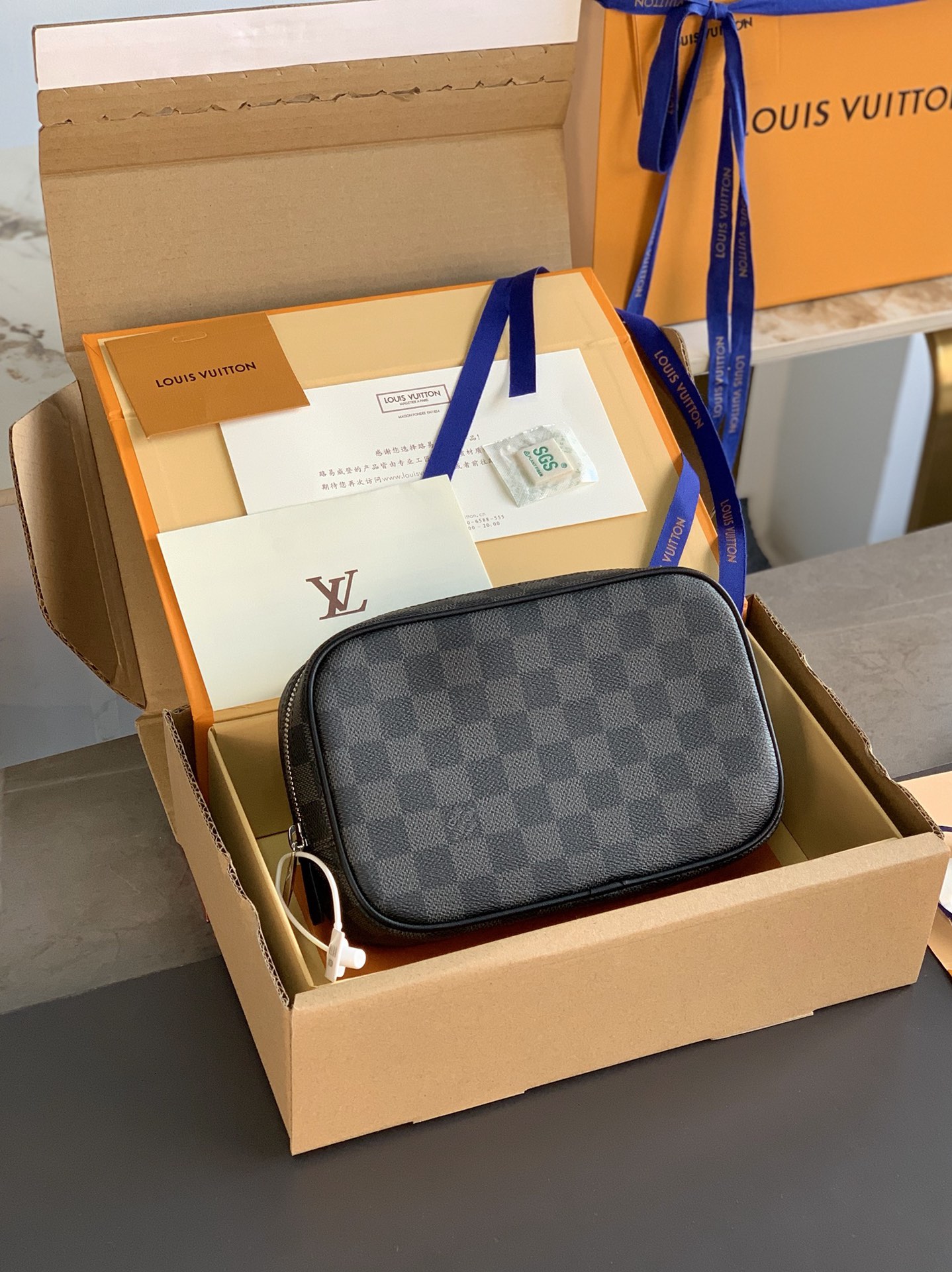 Louis Vuitton Small Toiletry Kit Damier Graphite Coated Canvas M47521