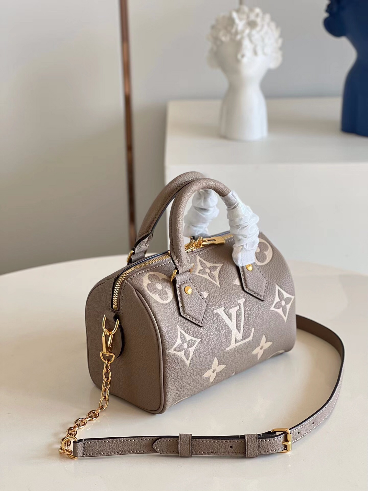 Louis Vuitton Speedy Bandouliere 20 Monogram Empreinte Beige