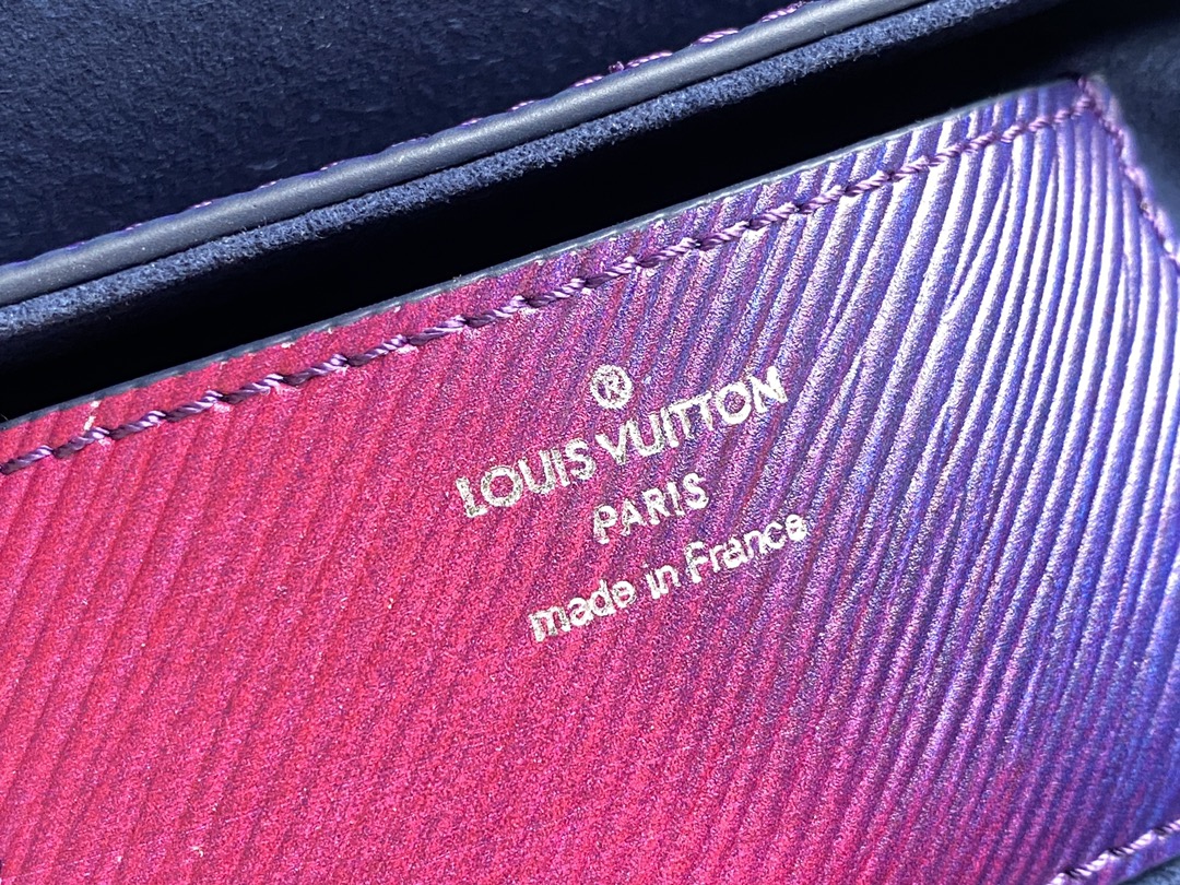 Louis Vuitton TWIST PM Epi Grained Cowhide Leather Gradient Blue M59896