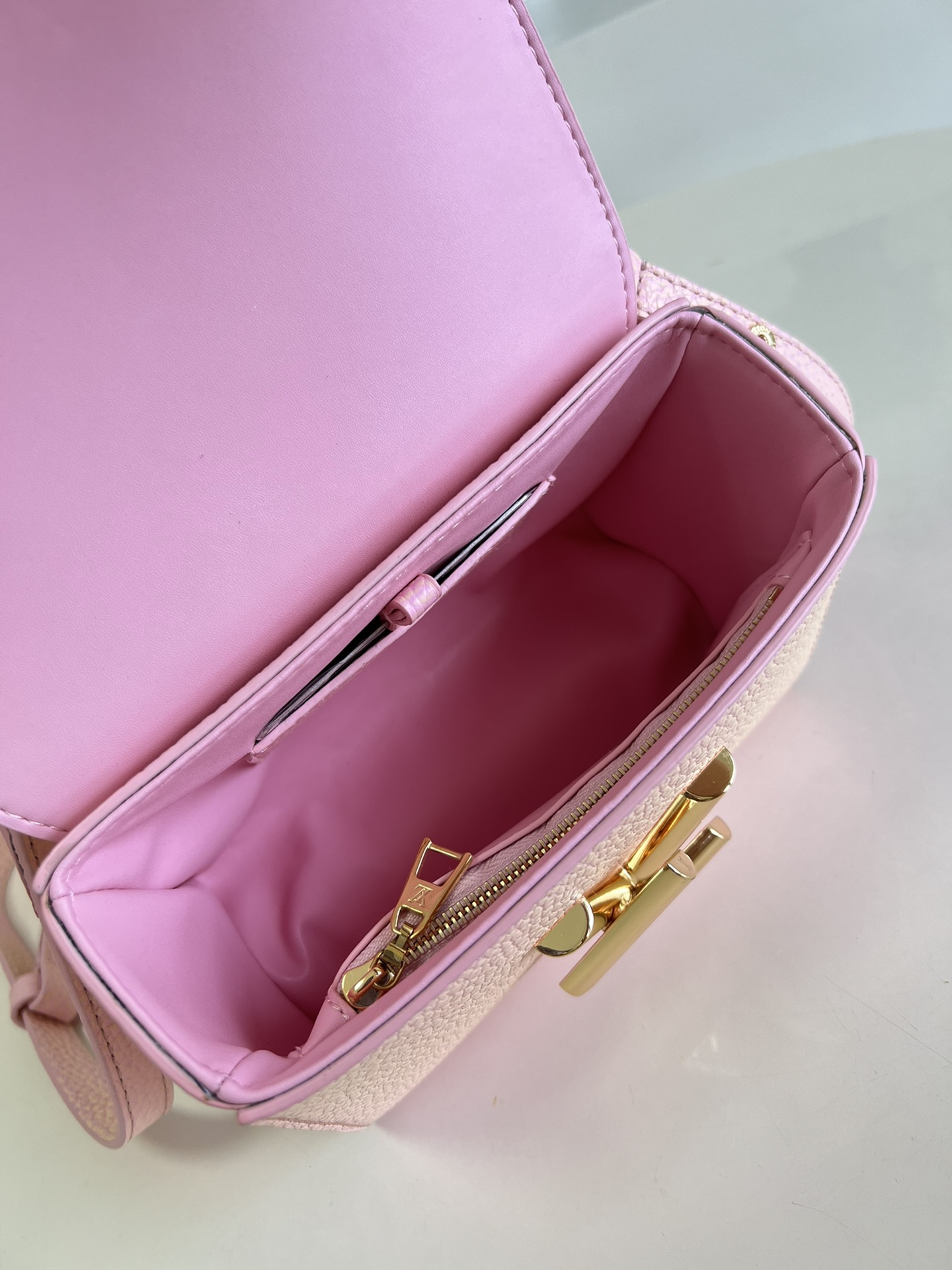 Louis Vuitton Twist PM Bag In Epi Leather Pink M50332