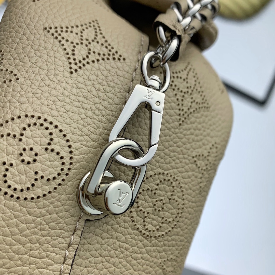 Louis Vuitton Very Body-Friendly Why Knot PM handbag Perforated Mahina Calf Leather Creme M20700