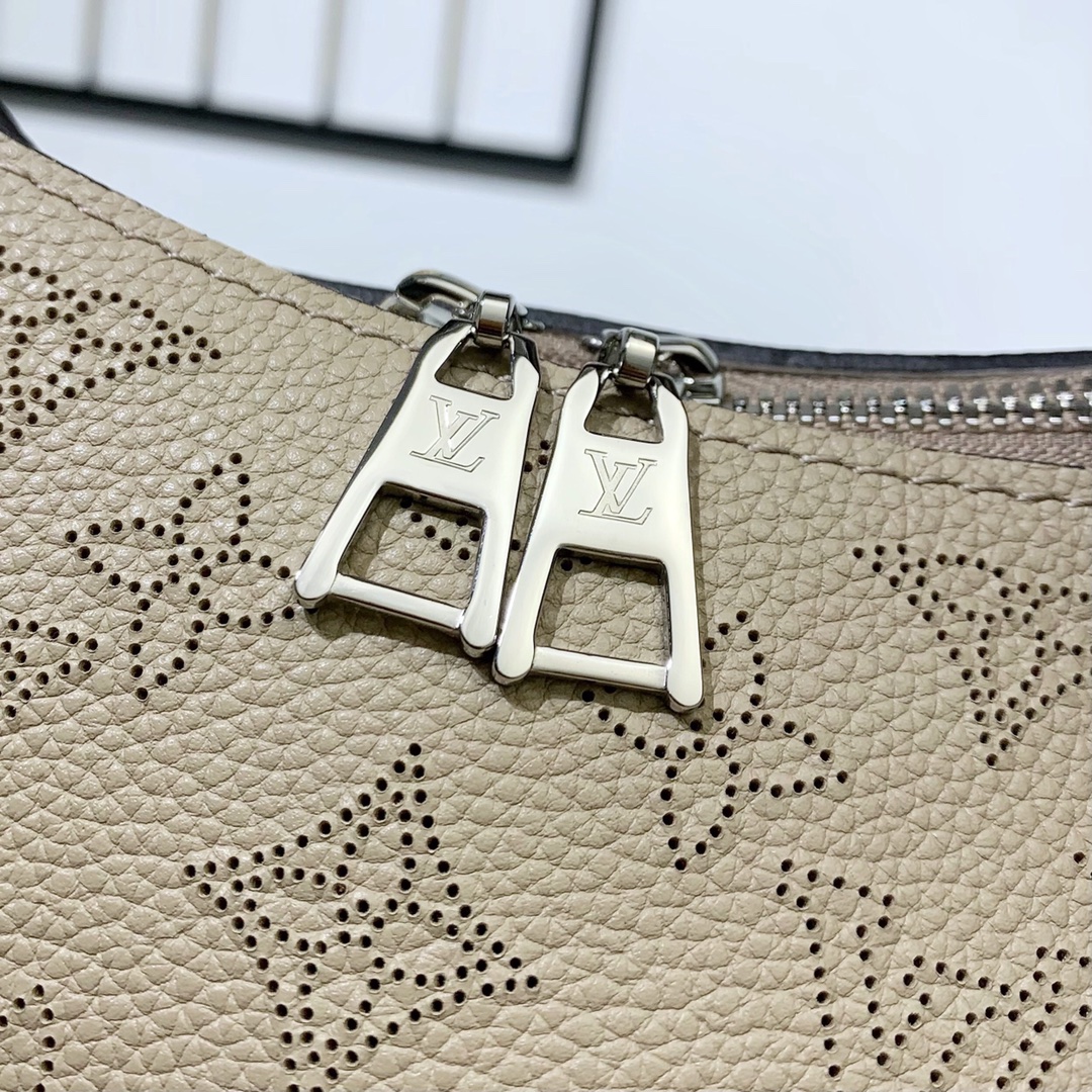 Louis Vuitton Very Body-Friendly Why Knot PM handbag Perforated Mahina Calf Leather Creme M20700