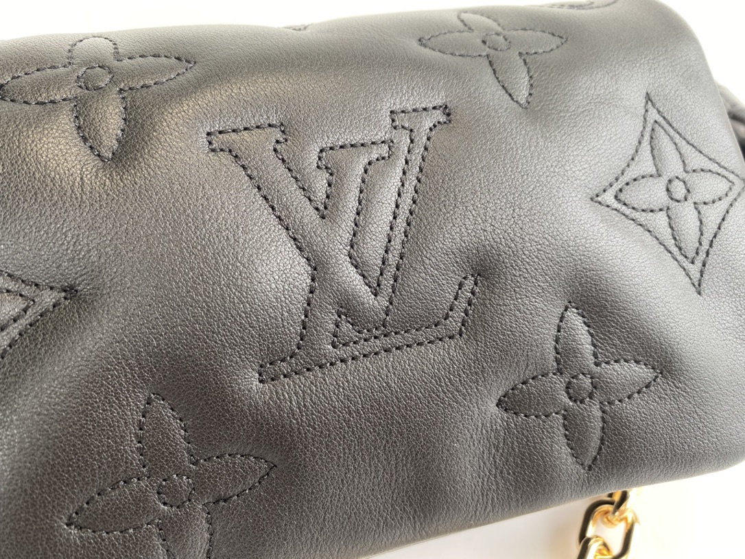 Louis Vuitton Wallet on Strap Bubblegram Monogram-embroidered Quilted Calf Leather Black M81398